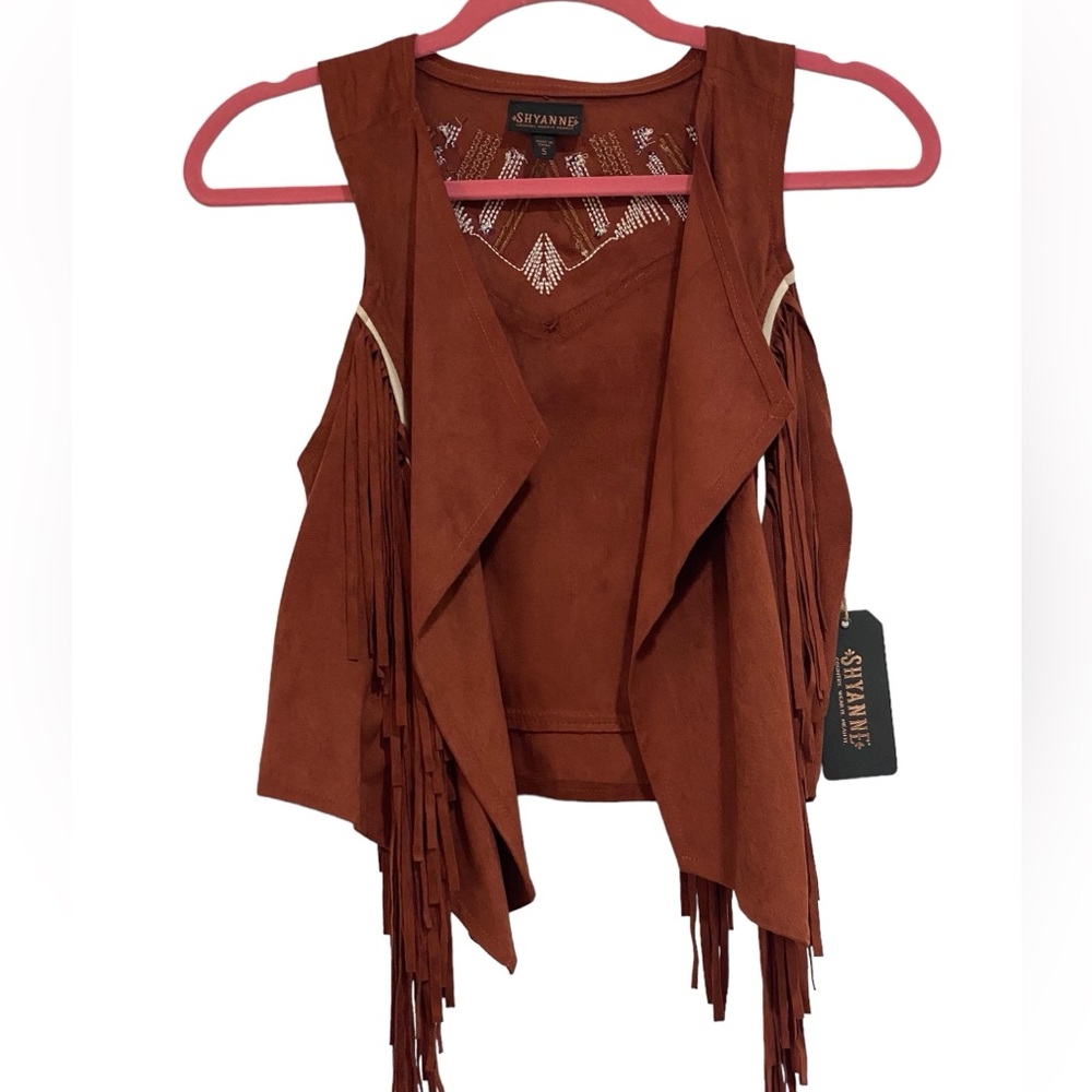 NWT Shyanne Fringe Vest